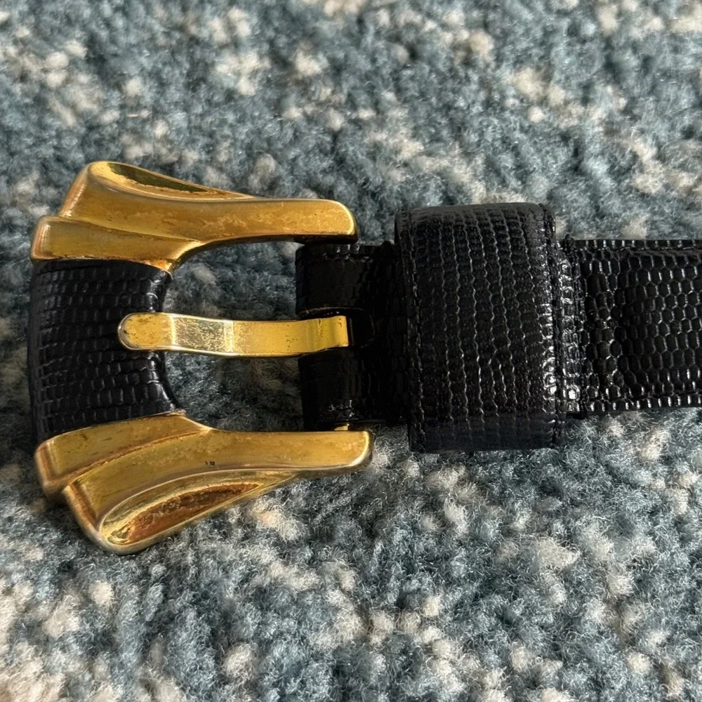 VTG Liz Claiborne Womens Belt Black Leather Lizard Embossed Gold Buckle Medium